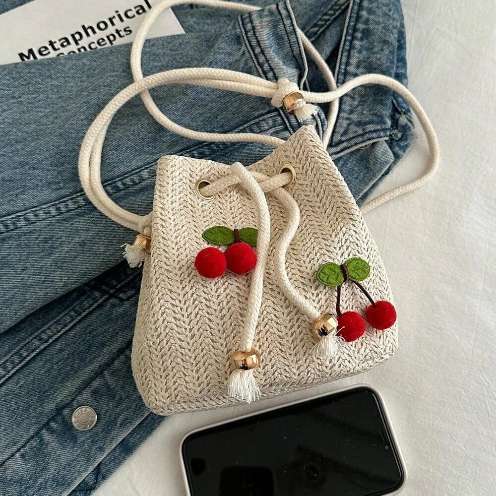 Beige Fashionable Women's Strawberry Shoulder Diagonal Crossbody Handbag